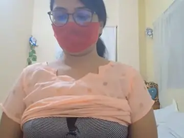 Stripchat Sex Cam of Elena_cruz5