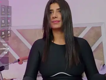 Stripchat Live Sex Cam of ZiaCalifa