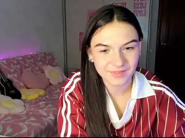 Stripchat Live Sex Cam of luna_lust_212