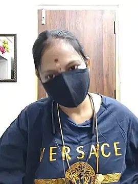 Stripchat Adult Webcam of Queen-Neha