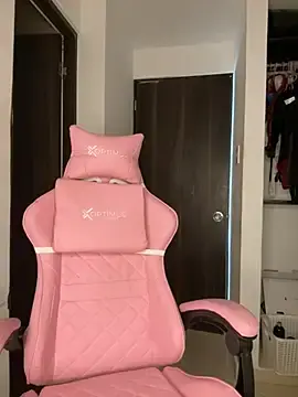 Stripchat Live Sex of jailyncam_