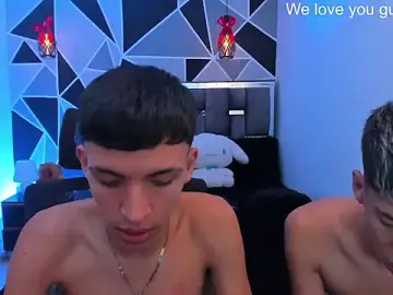 Stripchat Live Sex Cam of Juan_Nd_Steven