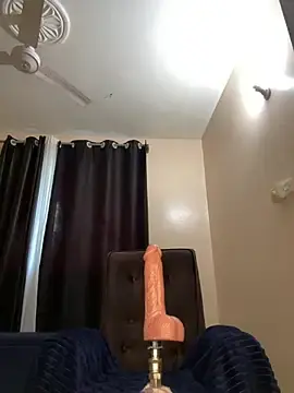 Stripchat Watch Live Sex Cams of __Naomi