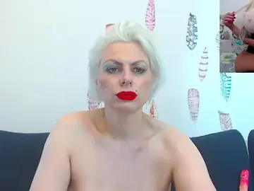 Stripchat Live Porn of Golden__Girl__WOW__