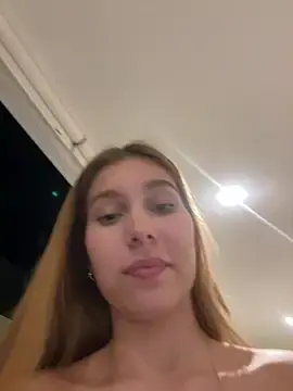 Stripchat Adult Video Chat of Nikii__