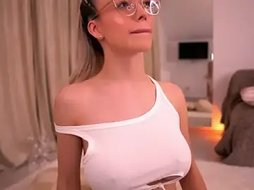 Stripchat Live Sex of KylieJoyce