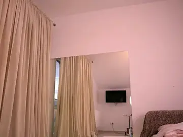 Stripchat Live Sex Cam of KylieJoyce