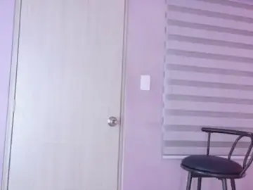 Stripchat Free Porn Cam of Daranaa_