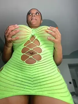 Stripchat Free Live Porn of EliteSoraya