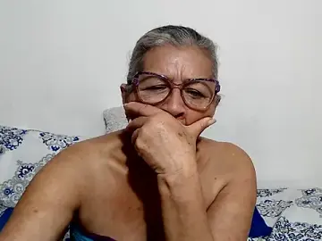 Stripchat Live Porn of candy_mature_