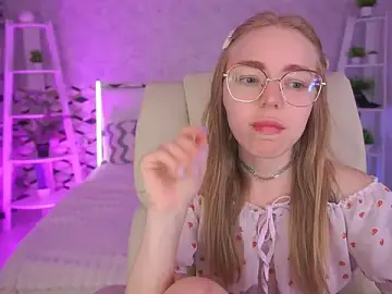 Stripchat Watch Live Sex Cams of EmilySunshineS