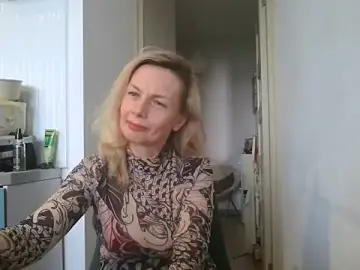 Stripchat Live Sex Cam of Sweetmurrr