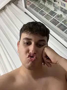 Stripchat Adult Webcam of imjustaboyy1