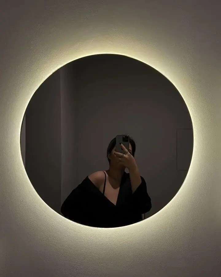 shadow_kiss_