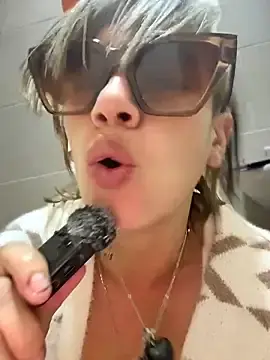 Stripchat Private Sex Chat of MARILYNMADELENAKOVANOVA