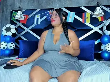 Stripchat Free Live Porn of AranzalatinBlaks1