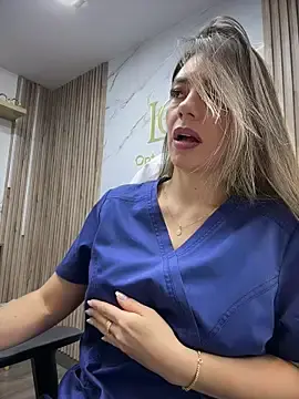 Stripchat Free Live Porn of alicee16