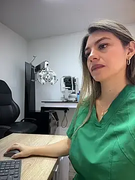 Stripchat Live Sex of alicee16