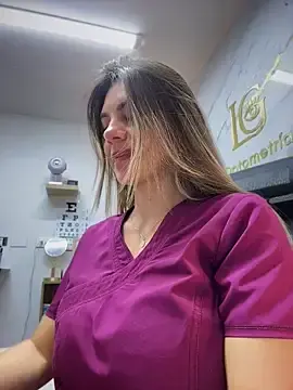 Stripchat Free Porn Cam of alicee16