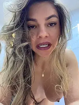 Stripchat Live Sex of alicee16