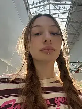 Stripchat Adult Video Chat of mikkixmeow