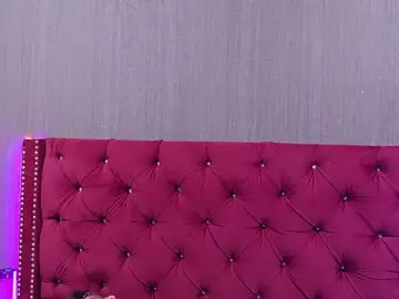 Stripchat Adult Webcams of Shelly_bat
