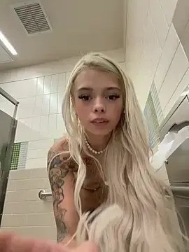 Stripchat Nude Webcam of Terribletabby