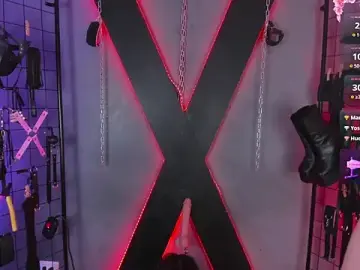 Stripchat Best Webcam of IzobethAri_BDSM