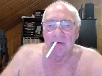 Stripchat Best Webcam of biggandybig