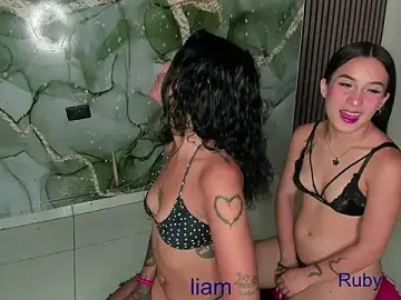 Stripchat Best live sex cam show of sexy_latinas_69