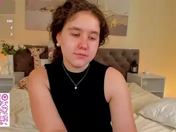Stripchat Free Porn Cam of Ariella_Sol