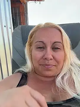 Stripchat Watch Live Sex Cams of SabinaSweety