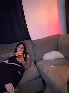 Stripchat Nude Webcam of drizzypeach602