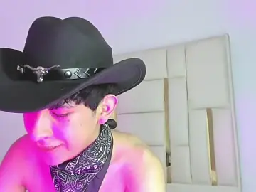 Stripchat Adult Video Chat of julian_xx