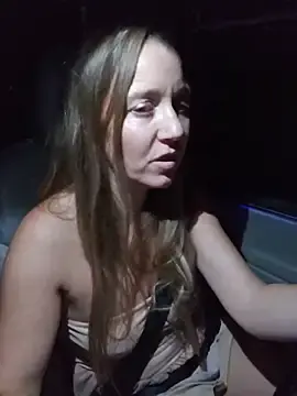 Stripchat Free Porn Cam of SkyelarsWorld