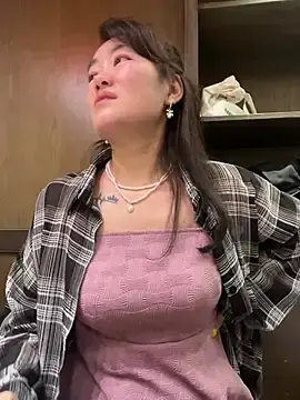 Stripchat Free Porn Cam of Molly-xiao