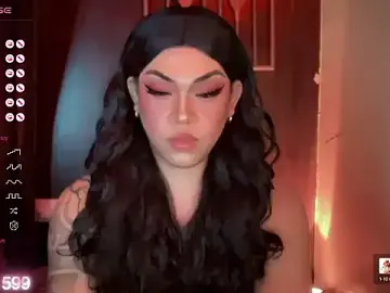 Stripchat Live Porn of madam_agnes1