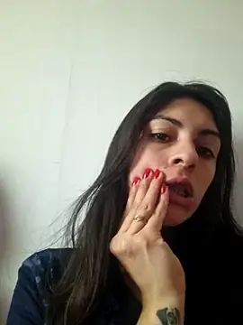 Stripchat Live Sex Cam of Fuegolatino-69