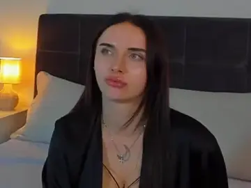 Stripchat Live Sex Cam of KellyWhites