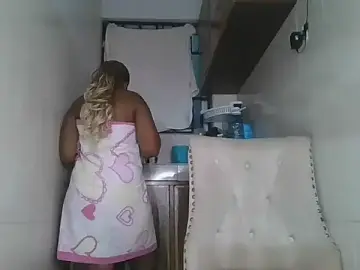 Stripchat Best Webcam of squirtydol001