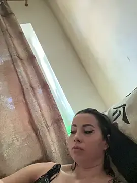 Stripchat Free Live Porn of CrazzyChicks