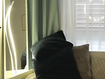 Stripchat Live Sex Cam of OrianaWade
