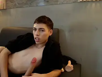Stripchat Best Webcam of KENNY_HANK
