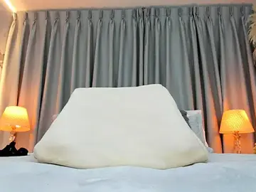 Stripchat Sex Chat of latyndollts
