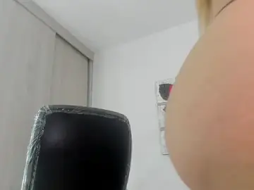 Stripchat Adult Webcam of barbie_ds