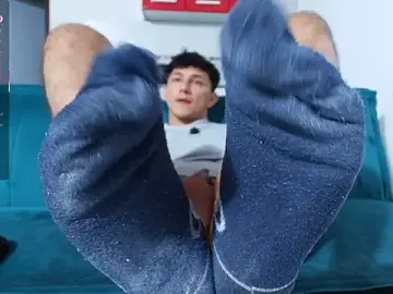 Stripchat Free Porn Cam of jacques_cardiet