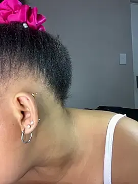 Stripchat Live Sex of Yellowriider