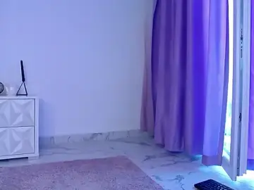 Stripchat Watch Live Sex Cams of RavenFoxxy