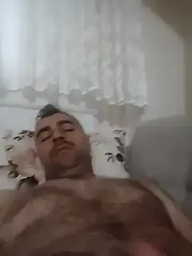 Stripchat Live Porn of kevgir08