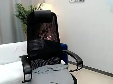 Stripchat Watch Live Sex Cams of Pion_01